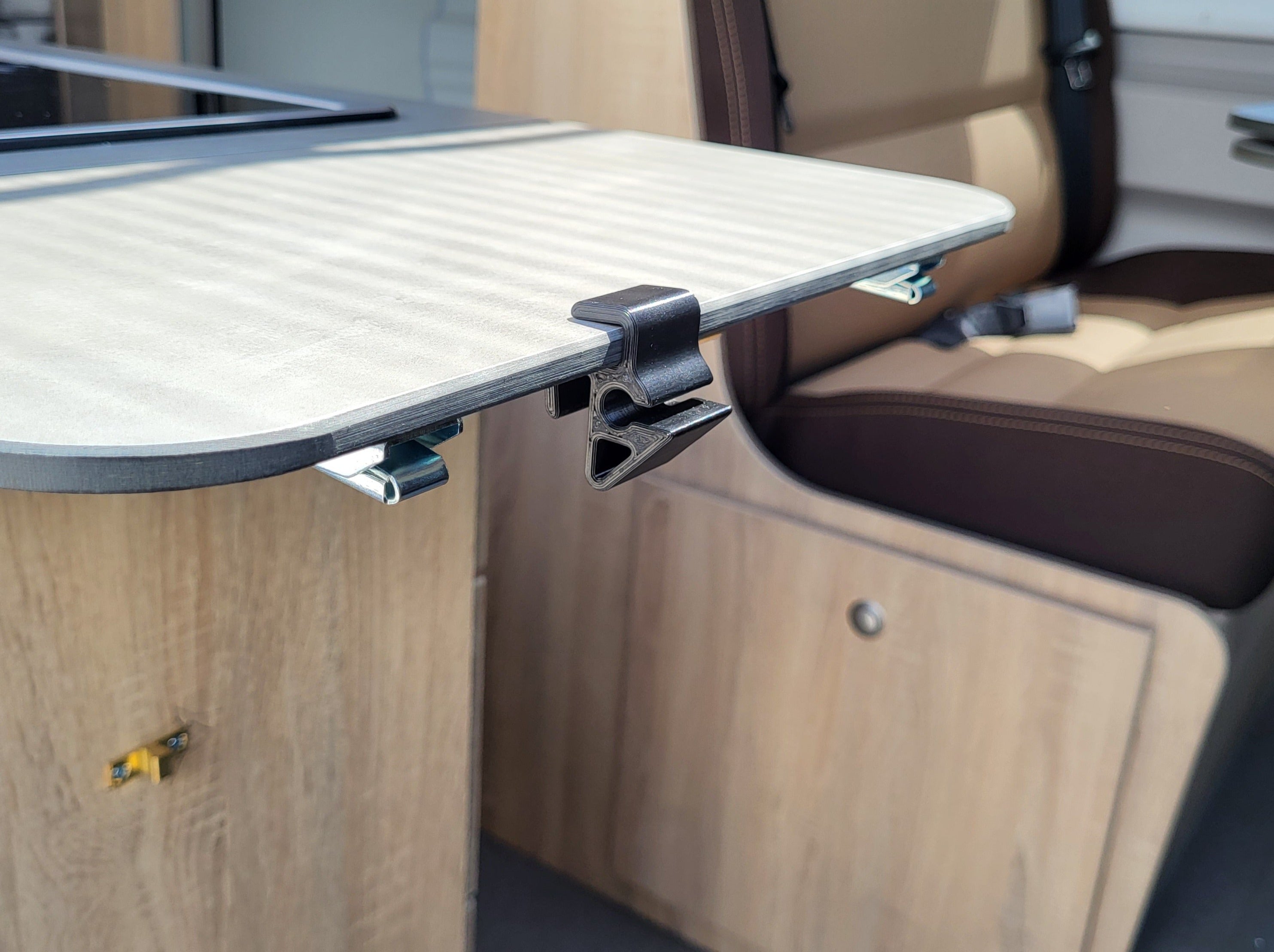 Adapter for Flextrash on "Knaus-Hook"