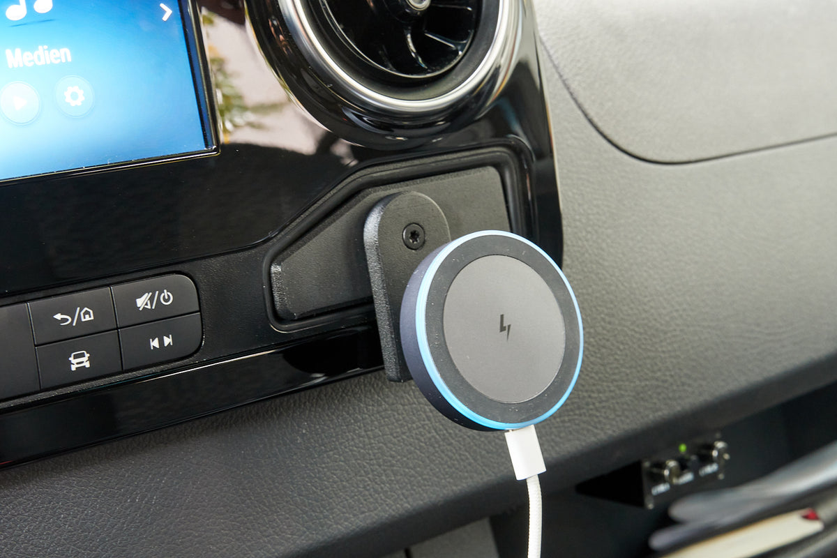 Smartphone-Halter für Mercedes Sprinter 907