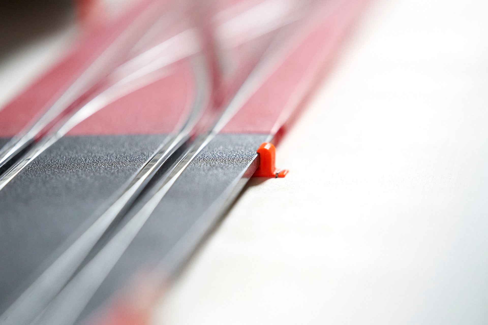 Boden Halter für Carrera 143 & GO