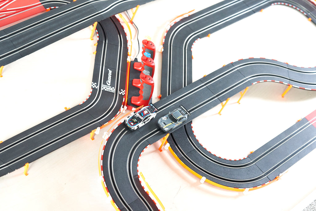 Boden Halter für Carrera 143 & GO