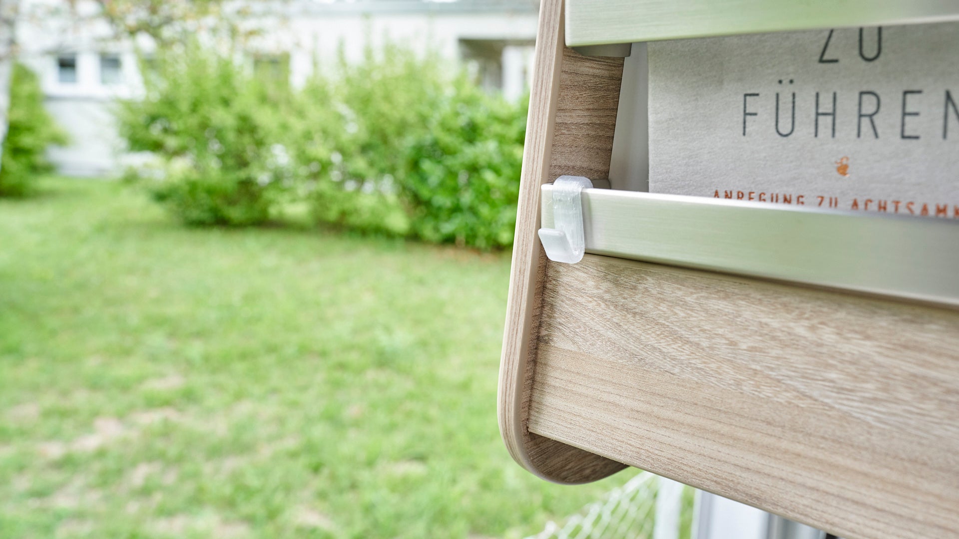 Mini hooks for Knaus shelf limiters